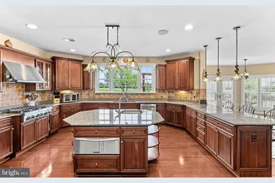 16544 Goldencrest Circle, Purcellville, VA 20132 - Photo 31