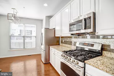 42203 Shorecrest Terrace, Aldie, VA 20105 - Photo 13