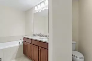 42371 Trellis Square, Brambleton, VA 20148 - Photo 37