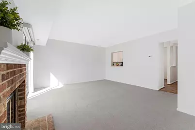 218 Saint Johns Square, Sterling, VA 20164 - Photo 13
