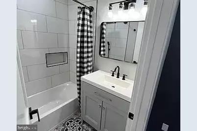 46930 Courtyard Square, Sterling, VA 20164 - Photo 17