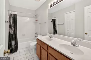 47582 Comer Square, Sterling, VA 20165 - Photo 27