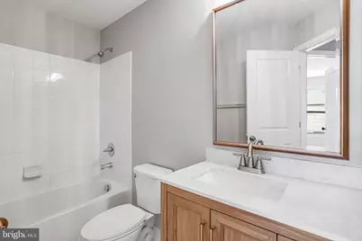 42274 Hampton Woods Terrace, Ashburn, VA 20148 - Photo 15