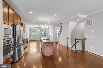42274 Hampton Woods Terrace, Ashburn, VA 20148 - Photo 9