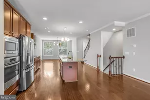 42274 Hampton Woods Terrace, Ashburn, VA 20148 - Photo 9