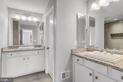 42274 Hampton Woods Terrace, Ashburn, VA 20148 - Photo 19