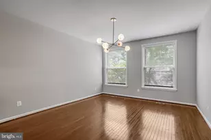 42274 Hampton Woods Terrace, Ashburn, VA 20148 - Photo 11