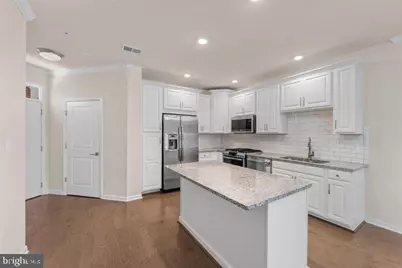 43021 Greggsville Chapel Terrace #108, Ashburn, VA 20148 - Photo 5