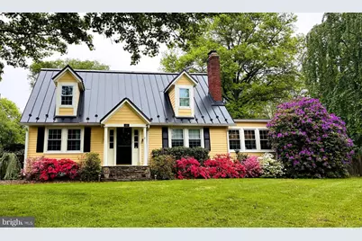 300 32nd Street S, Purcellville, VA 20132 - Photo 1