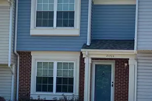 21704 Calamary Cir, Sterling, VA 20164 - Photo 1