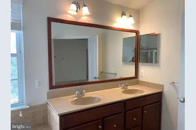 25645 America Square, Chantilly, VA 20152 - Photo 17