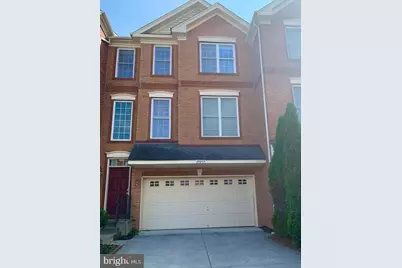 25645 America Square, Chantilly, VA 20152 - Photo 1