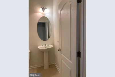 25645 America Square, Chantilly, VA 20152 - Photo 15