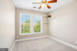 149 Great Laurel Square SE, Leesburg, VA 20175 - Photo 33