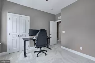 20283 Center Brook Square, Sterling, VA 20165 - Photo 49