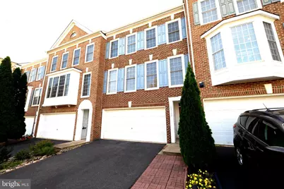 26139 Kennywood Square, Chantilly, VA 20152 - Photo 1