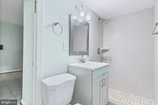 4 Mosbey Ct, Sterling, VA 20165 - Photo 19