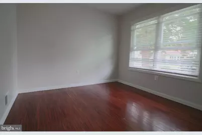 157 S Fox Road S, Sterling, VA 20164 - Photo 29