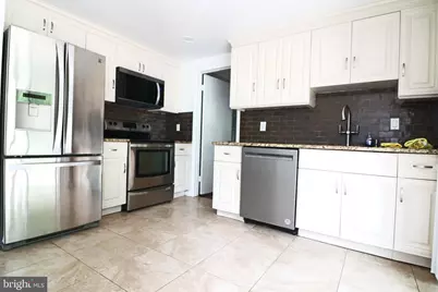 157 S Fox Road S, Sterling, VA 20164 - Photo 19