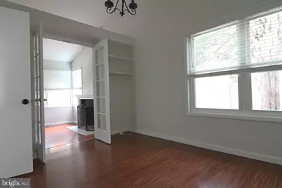 157 S Fox Road S, Sterling, VA 20164 - Photo 17