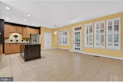 660 Burnside Terrace SE, Leesburg, VA 20175 - Photo 9