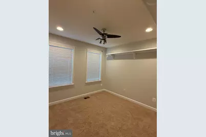 43603 McDowell Square, Leesburg, VA 20176 - Photo 11