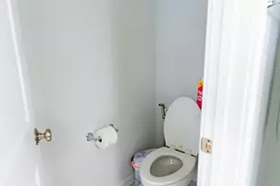41914 Spring Air Dr, Brambleton, VA 20148 - Photo 33