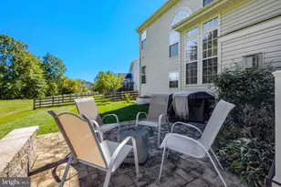 25270 Mastery Pl, Aldie, VA 20105 - Photo 31