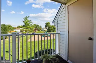 1006 Warwick Ct, Sterling, VA 20164 - Photo 27