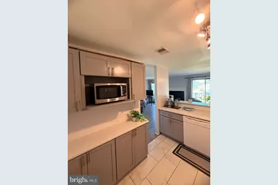 1006 Warwick Court #B, Sterling, VA 20164 - Photo 3