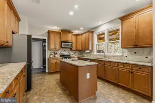 43738 Webster Ct, Ashburn, VA 20147 - Photo 17