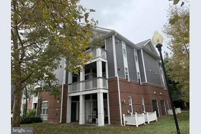 20332 Beechwood Terrace #201, Ashburn, VA 20147 - Photo 1