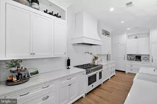 22563 Creighton Farms Dr, Leesburg, VA 20175 - Photo 17