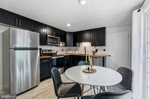 616 York Ln SE, Leesburg, VA 20175 - Photo 9