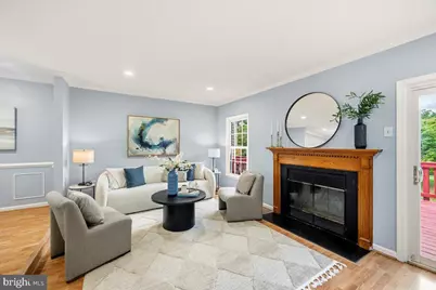 21140 Winding Brook Square, Ashburn, VA 20147 - Photo 3