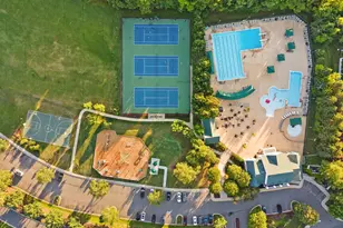 19928 Hazeltine Pl, Ashburn, VA 20147 - Photo 11