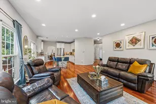 44144 Merrywood Ct, Ashburn, VA 20147 - Photo 13