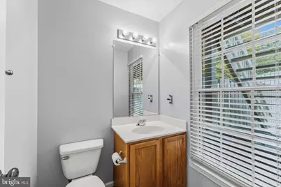 35872 Devon Park Square, Round Hill, VA 20141 - Photo 9