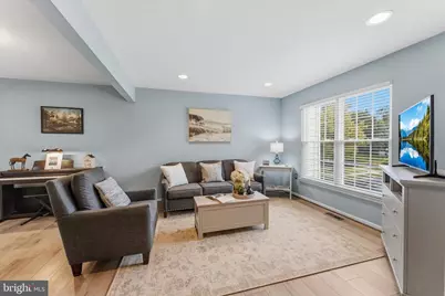 35872 Devon Park Square, Round Hill, VA 20141 - Photo 19