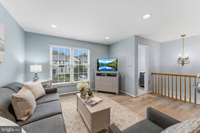 35872 Devon Park Square, Round Hill, VA 20141 - Photo 17