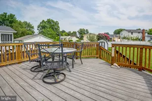 110 N Garfield Rd, Sterling, VA 20164 - Photo 31