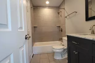 26 Sugarland Square Ct, Sterling, VA 20164 - Photo 11