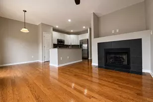 21002 Kittanning Ln, Ashburn, VA 20147 - Photo 5