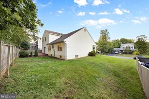 203 Markwood Dr, Sterling, VA 20165 - Photo 51