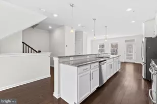 45137 Kincora Dr, Sterling, VA 20166 - Photo 17