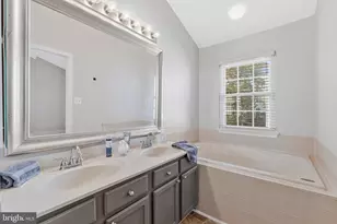 22011 Box Car Square, Sterling, VA 20166 - Photo 23
