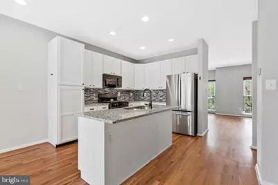 22011 Box Car Square, Sterling, VA 20166 - Photo 5