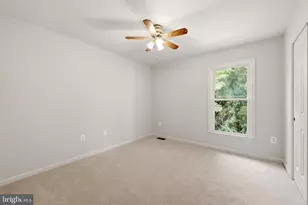 273 Terrie Dr, Sterling, VA 20165 - Photo 27