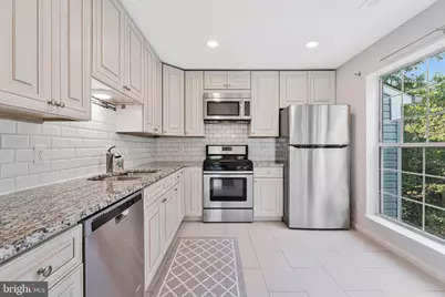 21799 Baldwin Square #303, Sterling, VA 20164 - Photo 13