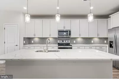 21894 Hawksbill High Circle #103, Sterling, VA 20164 - Photo 5